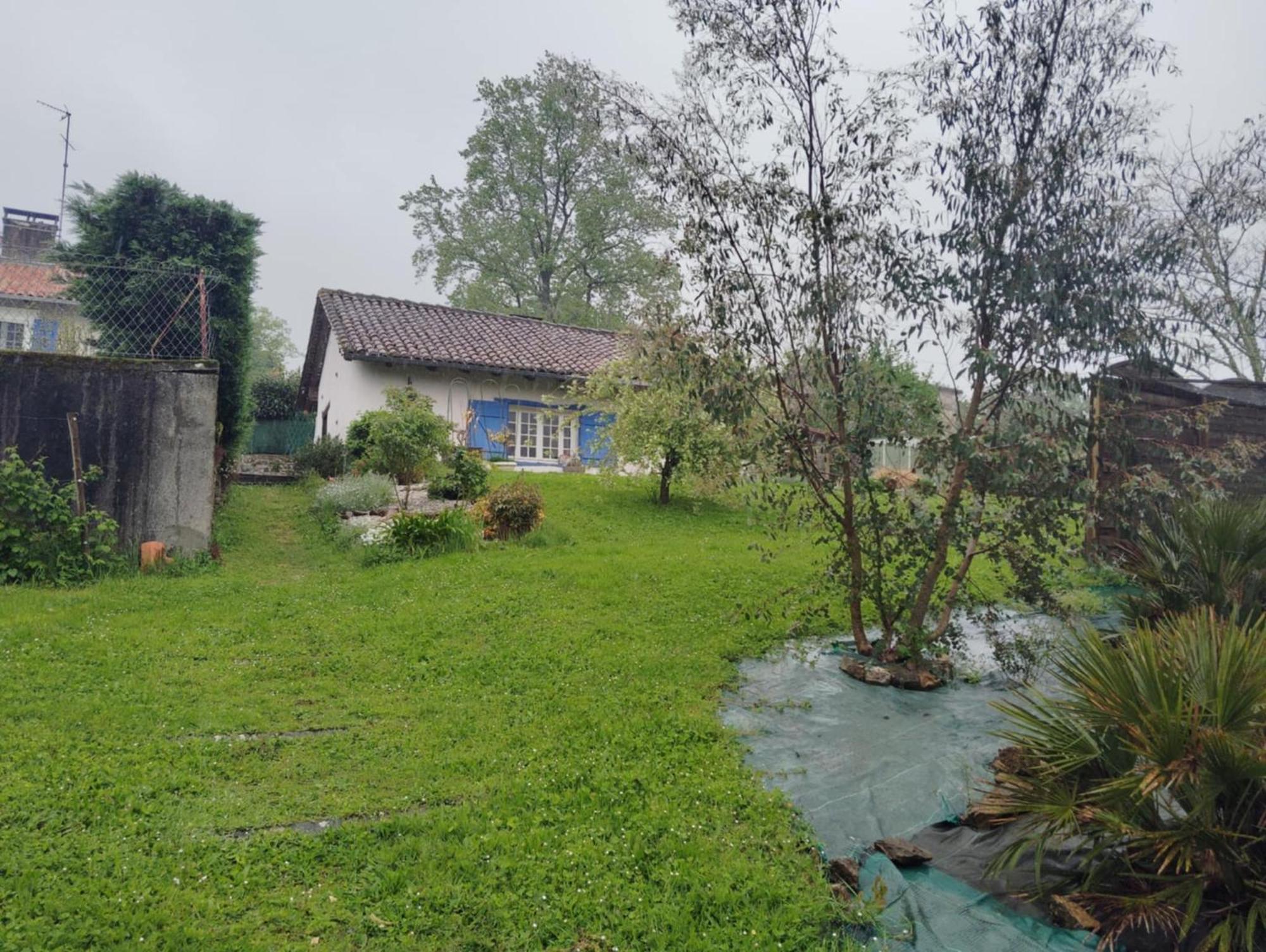 Gite Et Chambre D'Hotes Les Authentiques Saint-Estephe  Экстерьер фото